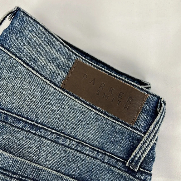 Parker Smith Women’s 26 Cropped Mini Flare Jean - Picture 8 of 11